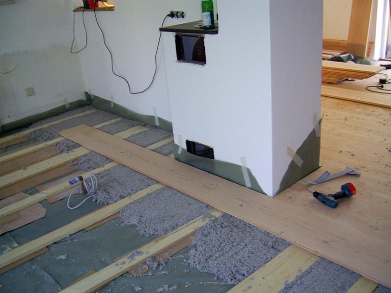 Unterbau im Erdgeschoss Unterbau im Erdgeschoss